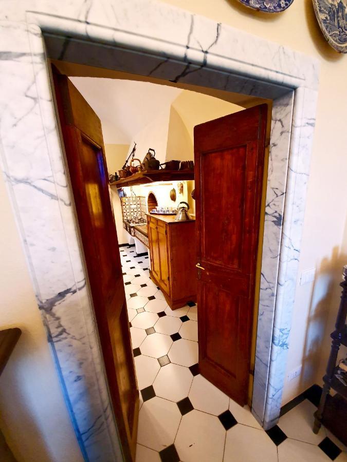 Villa De Benedetti Sarzana Exteriör bild