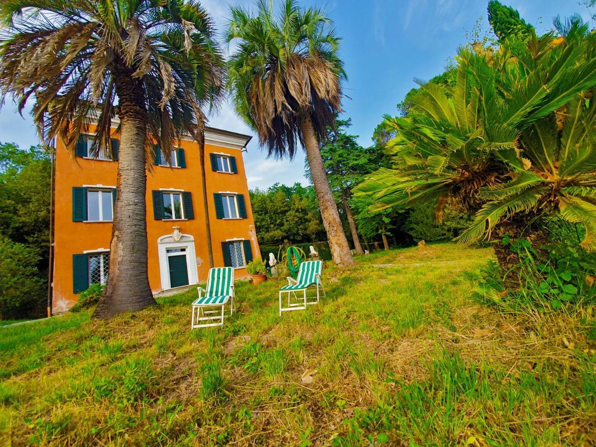 Villa De Benedetti Sarzana Exteriör bild